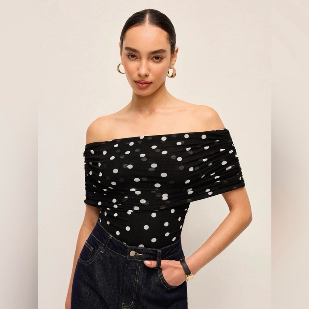Commense Black and White Polka Dot Off-Shoulder Bodysuit